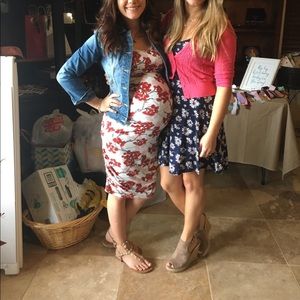 A pea in the pod maternity dress